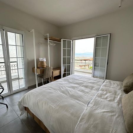 Villa Eleni Greece - Wonderful Sea View Studios Nea Roda Exterior photo