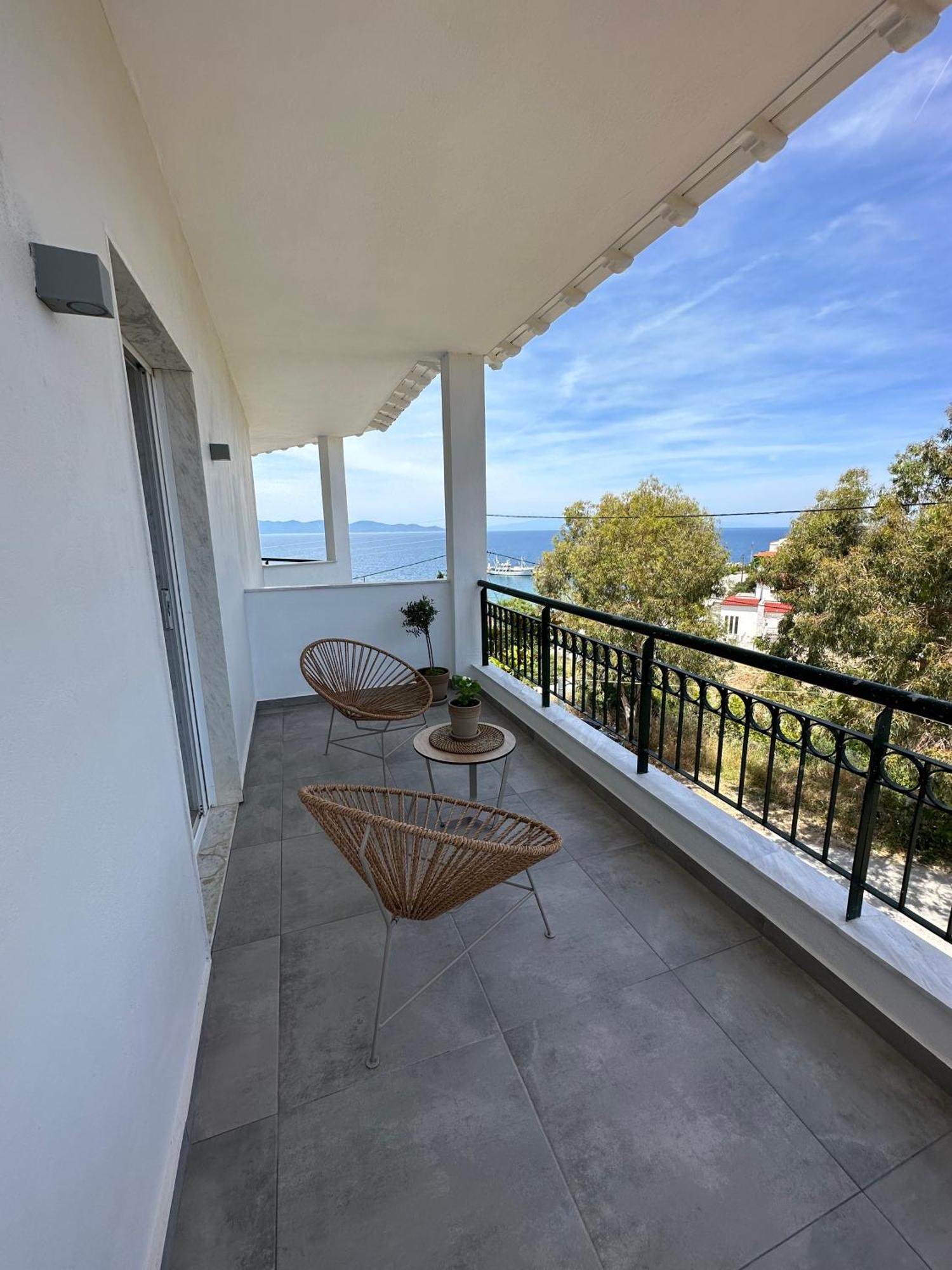 Villa Eleni Greece - Wonderful Sea View Studios Nea Roda Exterior photo